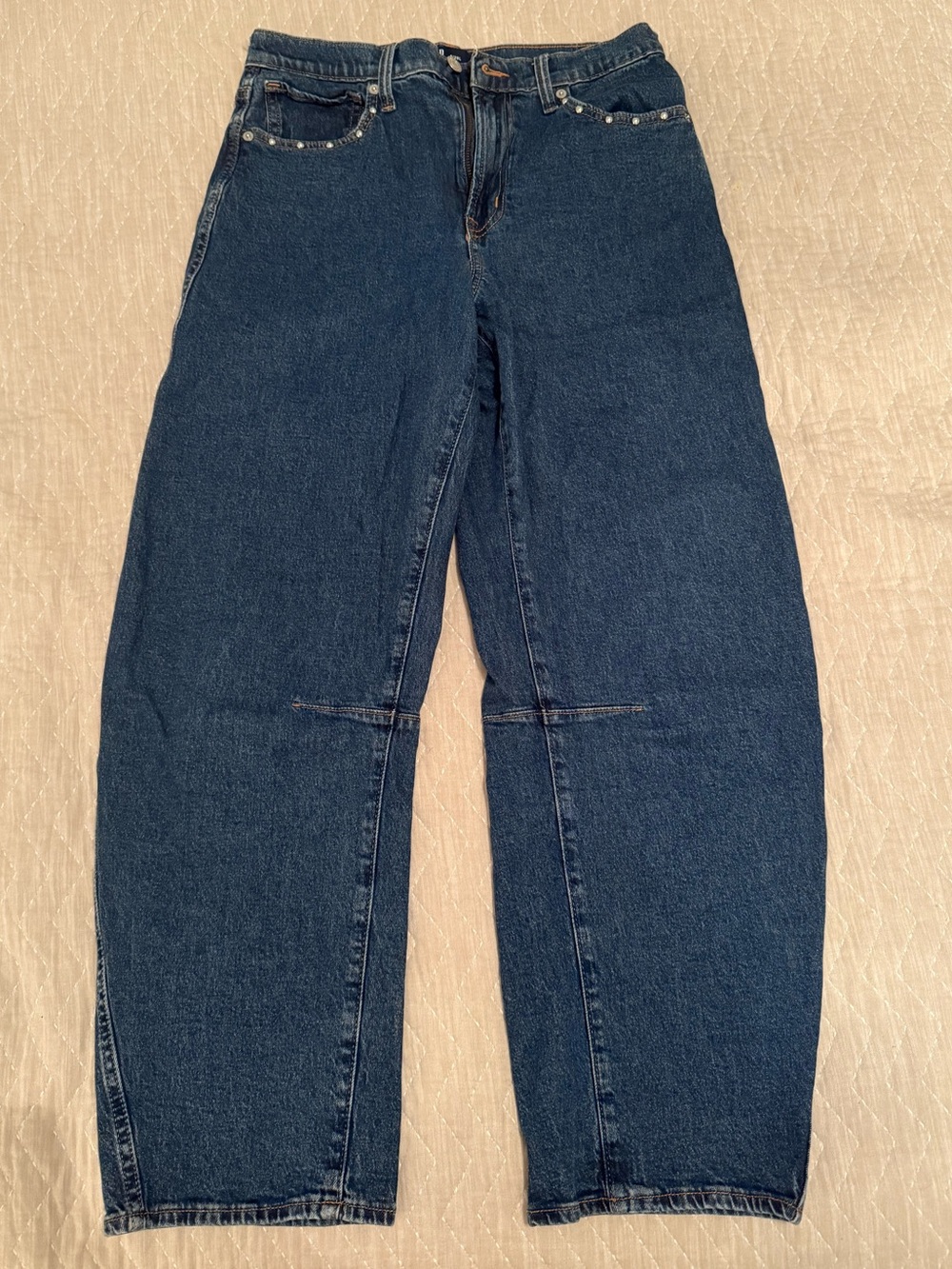 GAP Women's Barrel Jeans with Stud Accents - NWOT